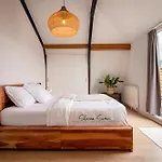 De Koning By Urban Апартаменты 5*