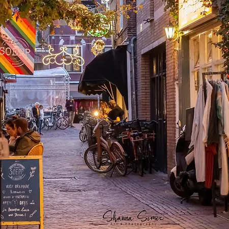 De Koning By Urban Apartament