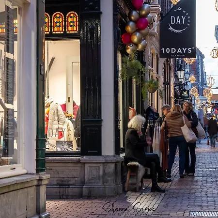 De Koning By Urban Alkmaar